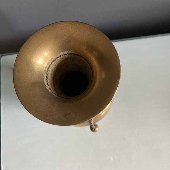 Brass Vase With Rope Tie Detail - Picture 2 of 3